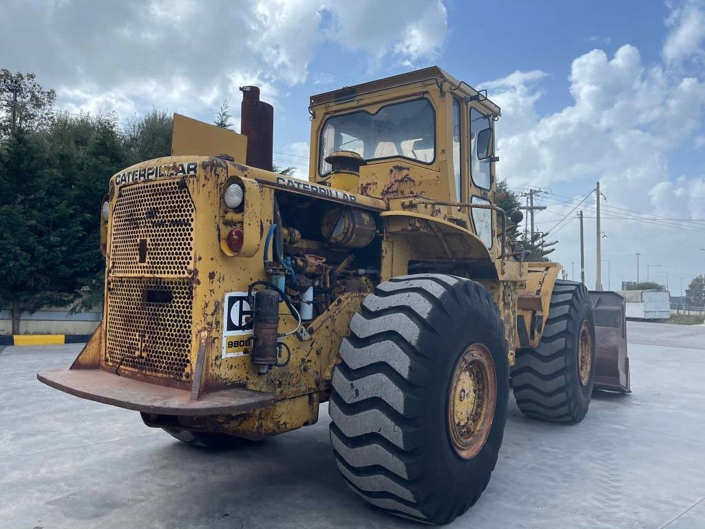 Încărcător frontal pe pneuri CAT 980 B: Foto 10