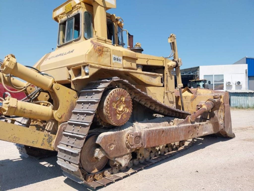 CAT D 9 L - Buldozer: Foto 1 CAT D 9 L - Buldozer: Foto 1