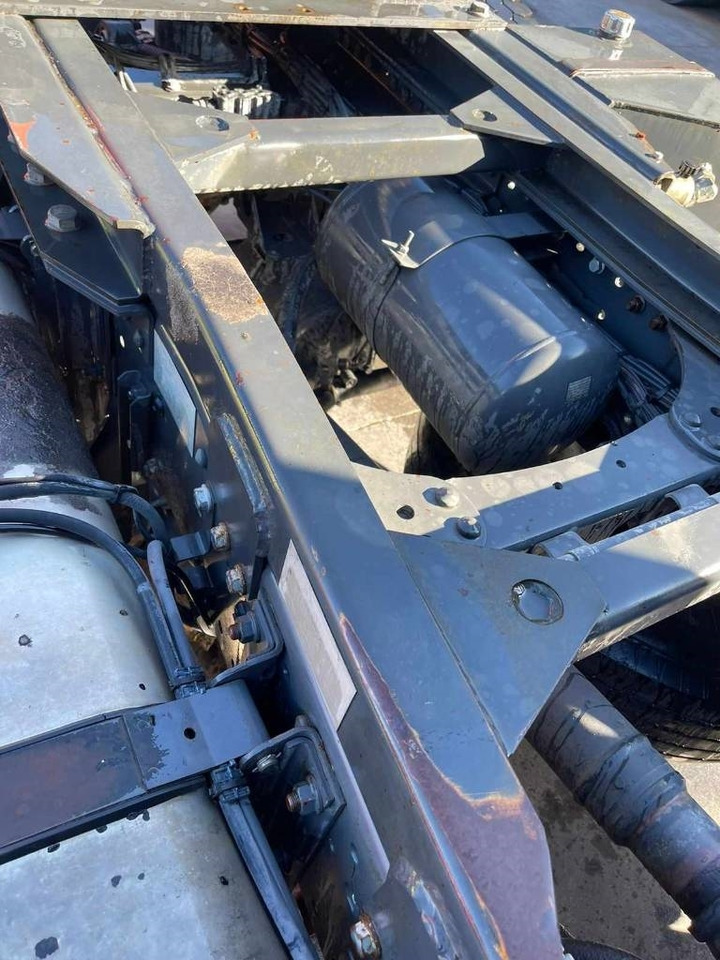 Mercedes-Benz 1843 - Cap tractor: Foto 3 Mercedes-Benz 1843 - Cap tractor: Foto 3