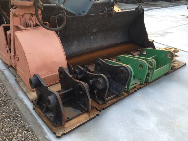 ΒΑΣΕΙΣ ΓΙΑ ΣΦΥΡΙΑ - Ciocan hidraulic pentru Utilaje constructii: Foto 2 ΒΑΣΕΙΣ ΓΙΑ ΣΦΥΡΙΑ - Ciocan hidraulic pentru Utilaje constructii: Foto 2