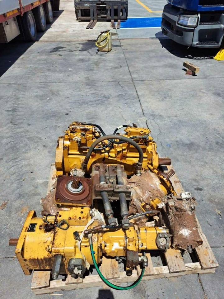 HYDRAULIC PUMPS AND ROTATION HYDROMOTOR FOR CAT 38 - Pompa hidraulica pentru Utilaje constructii: Foto 2 HYDRAULIC PUMPS AND ROTATION HYDROMOTOR FOR CAT 38 - Pompa hidraulica pentru Utilaje constructii: Foto 2