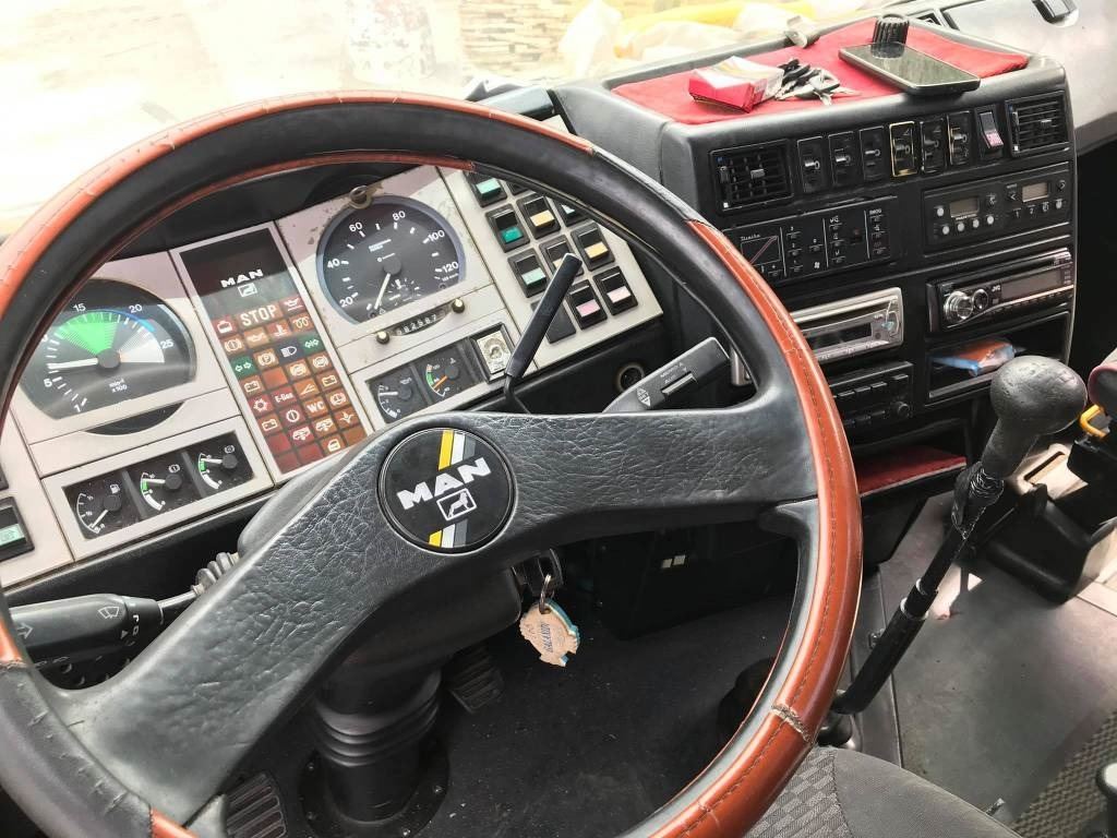 MAN 18.422 - Autocar: Foto 5 MAN 18.422 - Autocar: Foto 5