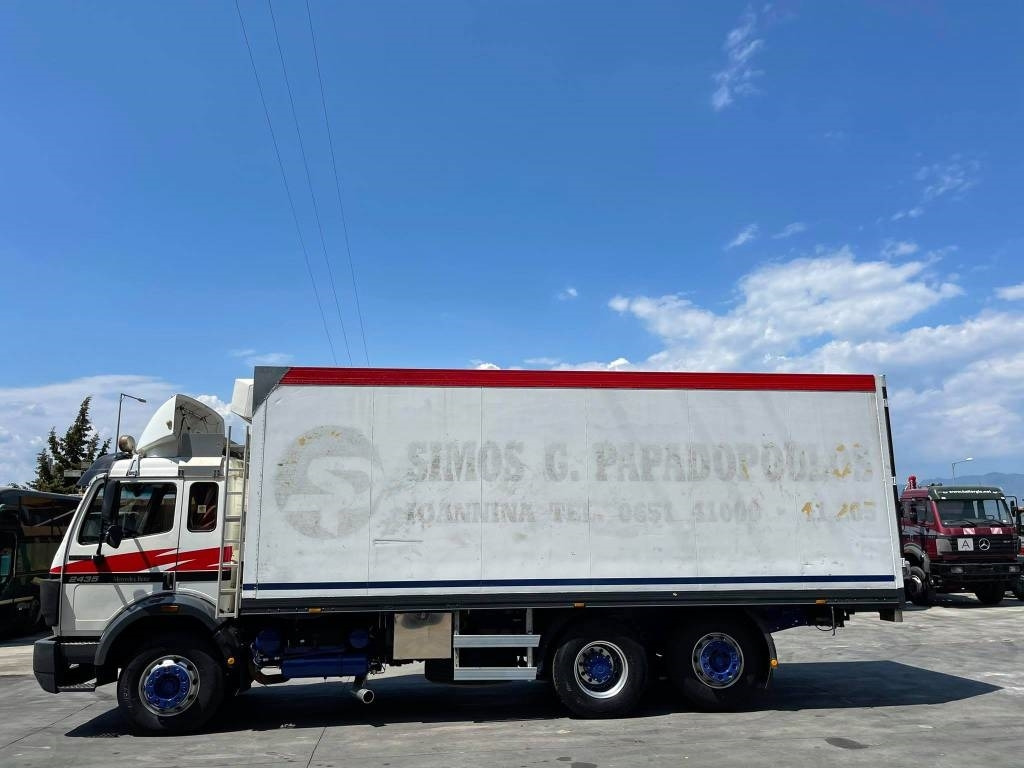 Camion frigider Mercedes-Benz 2435L: Foto 9