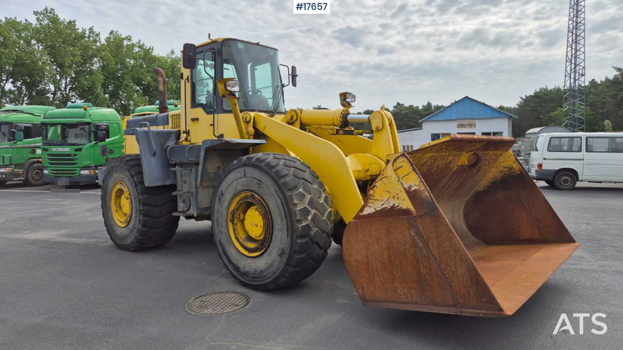 2000 Komatsu WA420-3H - Încărcător frontal pe pneuri: Foto 4 2000 Komatsu WA420-3H - Încărcător frontal pe pneuri: Foto 4