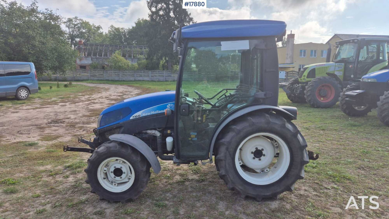 2011 New Holland T 3040 - Tractor mic: Foto 5 2011 New Holland T 3040 - Tractor mic: Foto 5
