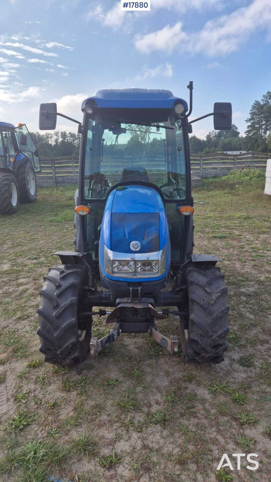 2011 New Holland T 3040 - Tractor mic: Foto 2 2011 New Holland T 3040 - Tractor mic: Foto 2