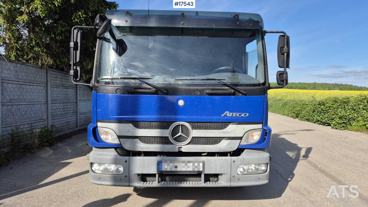 Box truck Mercedes-Benz ATEGO 1224 (2011) - Camion furgon: Foto 2 Box truck Mercedes-Benz ATEGO 1224 (2011) - Camion furgon: Foto 2