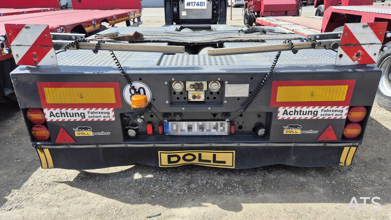 Tiefbett DOLL PANTHER T2E-S3F-21 low-bed semi-trailer (2015) - Semiremorcă transport agabaritic: Foto 3 Tiefbett DOLL PANTHER T2E-S3F-21 low-bed semi-trailer (2015) - Semiremorcă transport agabaritic: Foto 3