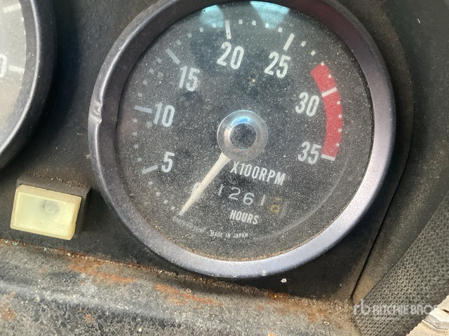 1990 Kato KR-250 25 ton 4x4x4 Rough Terrain Crane - Macara tot teren: Foto 5 1990 Kato KR-250 25 ton 4x4x4 Rough Terrain Crane - Macara tot teren: Foto 5