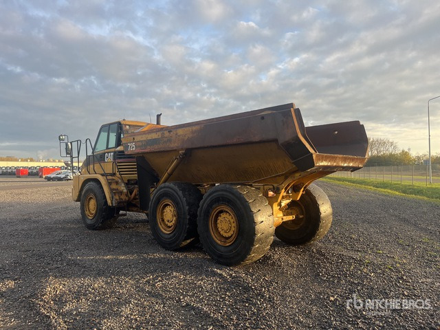 2003 Cat 725 Articulated Dump Truck - Camion articulat: Foto 3 2003 Cat 725 Articulated Dump Truck - Camion articulat: Foto 3