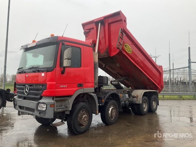 2006 Mercedes-Benz ACTROS 4144 8x8 Twin-Steer Tri/A Dump Truck - Camion basculantă: Foto 1 2006 Mercedes-Benz ACTROS 4144 8x8 Twin-Steer Tri/A Dump Truck - Camion basculantă: Foto 1