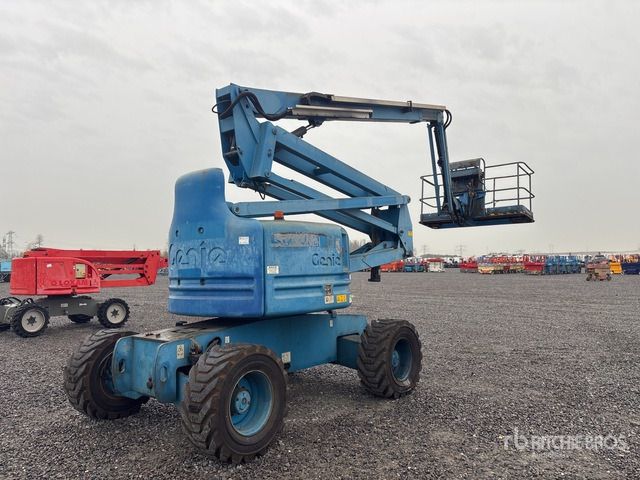 2007 Genie Z-60/34 4WD Diesel Articulating Boom Lift - Nacela articulata: Foto 2 2007 Genie Z-60/34 4WD Diesel Articulating Boom Lift - Nacela articulata: Foto 2