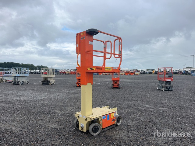 2015 JLG 1230ES Vertical Mast Lift - Platformă verticală: Foto 2 2015 JLG 1230ES Vertical Mast Lift - Platformă verticală: Foto 2