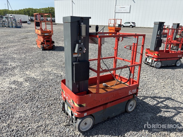 2018 Skyjack SJ16 Vertical Mast Lift - Platformă verticală: Foto 2 2018 Skyjack SJ16 Vertical Mast Lift - Platformă verticală: Foto 2