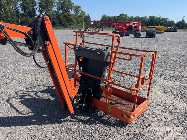 2022 JLG EC450AJ 2WD Electric Articulating Boom Lift - Nacela articulata: Foto 5 2022 JLG EC450AJ 2WD Electric Articulating Boom Lift - Nacela articulata: Foto 5