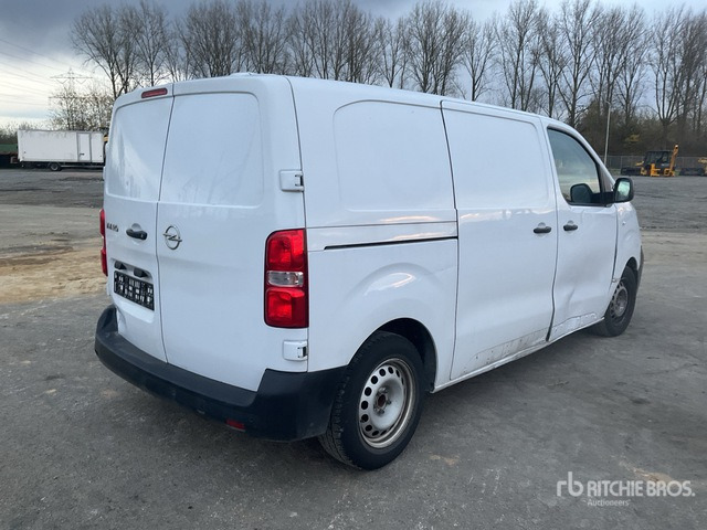 2023 Opel Vivaro Passenger Van - Microbuz, Transport persoane: Foto 3 2023 Opel Vivaro Passenger Van - Microbuz, Transport persoane: Foto 3