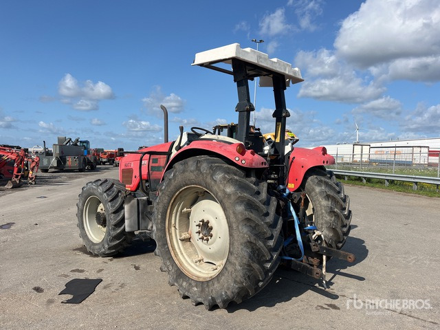 Massey Ferguson NIL (4x4) 4WD Tractor - Tractor agricol: Foto 3 Massey Ferguson NIL (4x4) 4WD Tractor - Tractor agricol: Foto 3