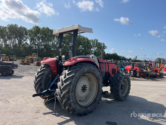 Massey Ferguson NIL (4x4) 4WD Tractor - Tractor agricol: Foto 4 Massey Ferguson NIL (4x4) 4WD Tractor - Tractor agricol: Foto 4