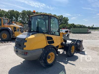 VOLVO L25F-Z - Încărcător frontal pe pneuri: Foto 3 VOLVO L25F-Z - Încărcător frontal pe pneuri: Foto 3