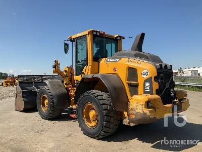 VOLVO L70H High Lift - Încărcător frontal pe pneuri: Foto 2 VOLVO L70H High Lift - Încărcător frontal pe pneuri: Foto 2