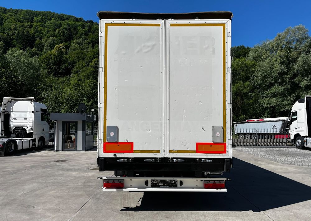 Schwarzmuller Firanka Standard // 2017 Rok // Podwójna podłoga // - Alte utilaje: Foto 2 Schwarzmuller Firanka Standard // 2017 Rok // Podwójna podłoga // - Alte utilaje: Foto 2