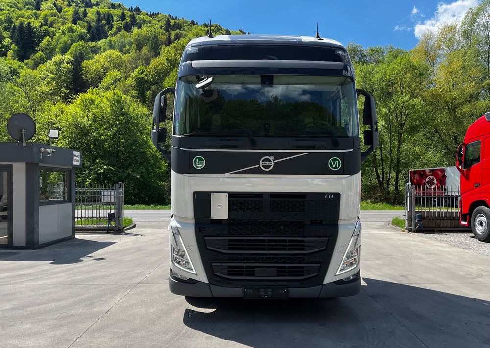 Volvo FH 500 // Zamiana na starszy // Silnik Euro 6 nie Isave // Parkclima // XL // Radary // Duże zbiorniki // Gwarancja // - Cap tractor: Foto 3 Volvo FH 500 // Zamiana na starszy // Silnik Euro 6 nie Isave // Parkclima // XL // Radary // Duże zbiorniki // Gwarancja // - Cap tractor: Foto 3