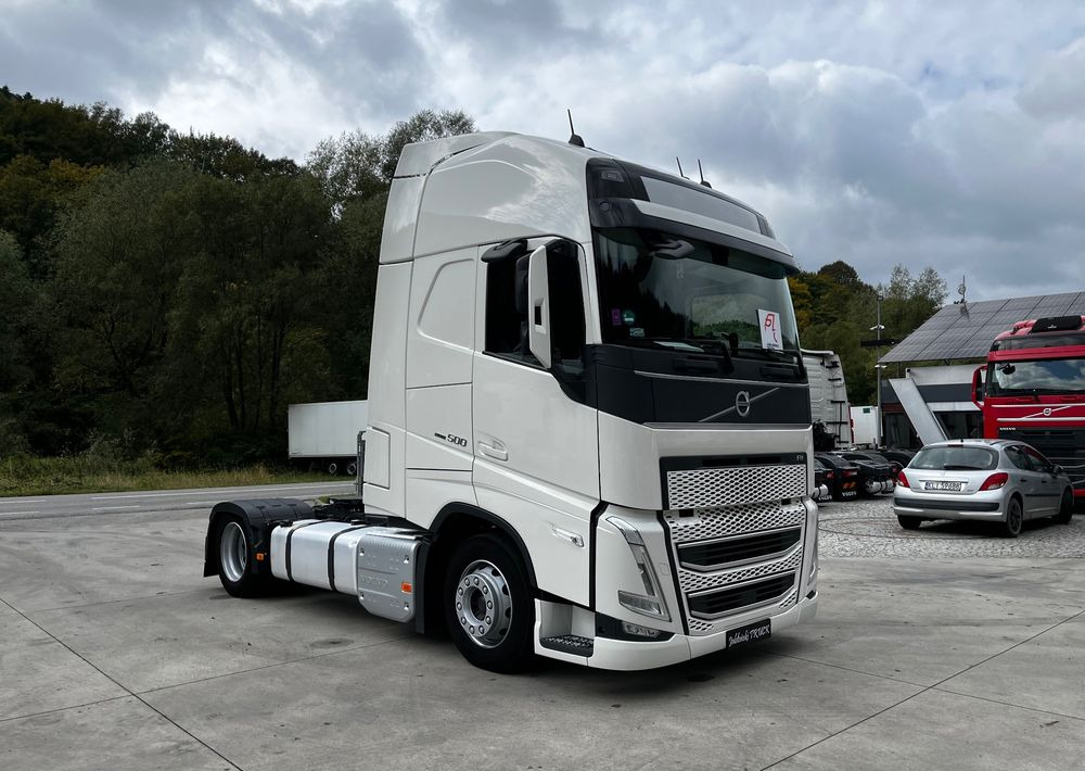 Volvo FH500 // Zamiana na starszy //New Face // Low Deck // Full Led // ACC // Globe XL // ParkClima // Zamiana za starszy - Cap tractor: Foto 2 Volvo FH500 // Zamiana na starszy //New Face // Low Deck // Full Led // ACC // Globe XL // ParkClima // Zamiana za starszy - Cap tractor: Foto 2