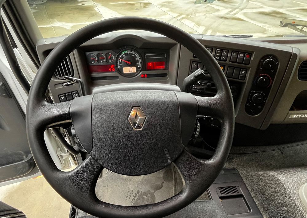 Renault Kerax 380 EEV // Skrzynia Burtowa // HIAB XS166 Hipro + Radio // Zwolnice //  // - Camion platformă, Camion cu macara: Foto 5 Renault Kerax 380 EEV // Skrzynia Burtowa // HIAB XS166 Hipro + Radio // Zwolnice //  // - Camion platformă, Camion cu macara: Foto 5