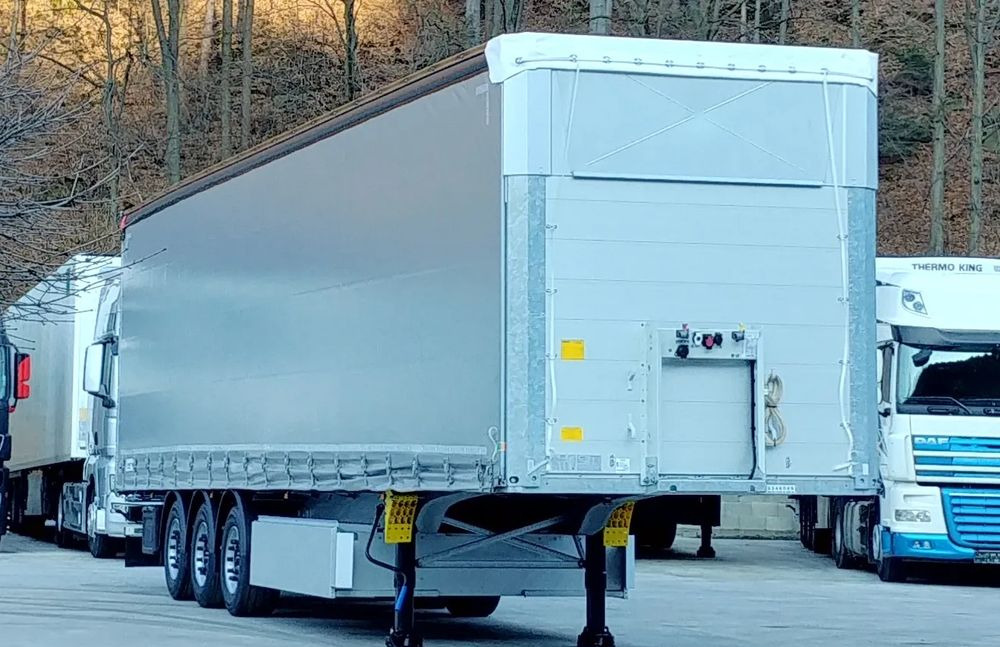 Schmitz Cargobull VARIOS + 24 PAL KOSZ - Semiremorcă prelată: Foto 4 Schmitz Cargobull VARIOS + 24 PAL KOSZ - Semiremorcă prelată: Foto 4