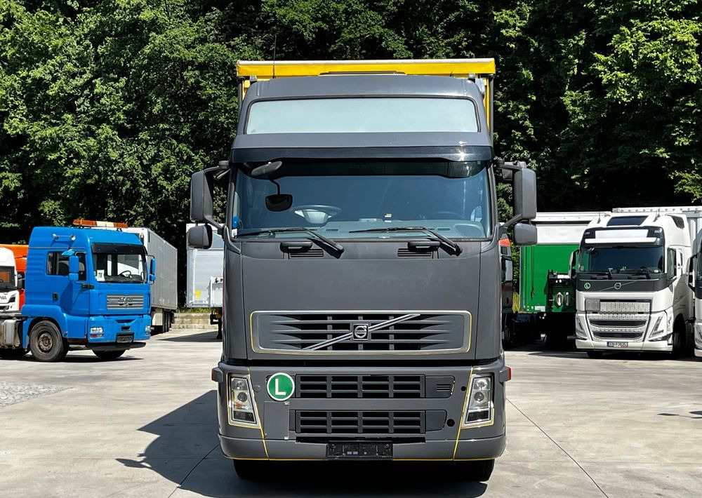 Volvo FH 420 4x2 // Zestaw + przyczepa Schwarzmuller // Jak Nowy // Niski przebieg // Automat // Idealny !!! - Camion cu prelată: Foto 2 Volvo FH 420 4x2 // Zestaw + przyczepa Schwarzmuller // Jak Nowy // Niski przebieg // Automat // Idealny !!! - Camion cu prelată: Foto 2