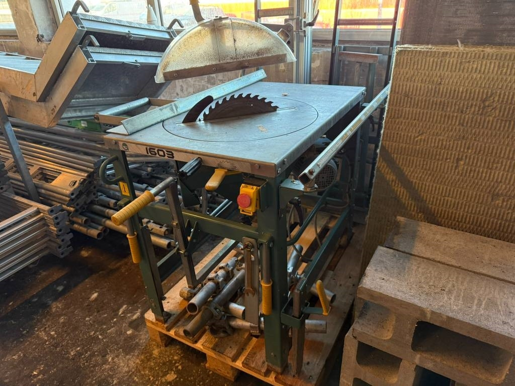 Ernex 1603 230/400 V gjerdesag med rullebord - Alte utilaje: Foto 3 Ernex 1603 230/400 V gjerdesag med rullebord - Alte utilaje: Foto 3