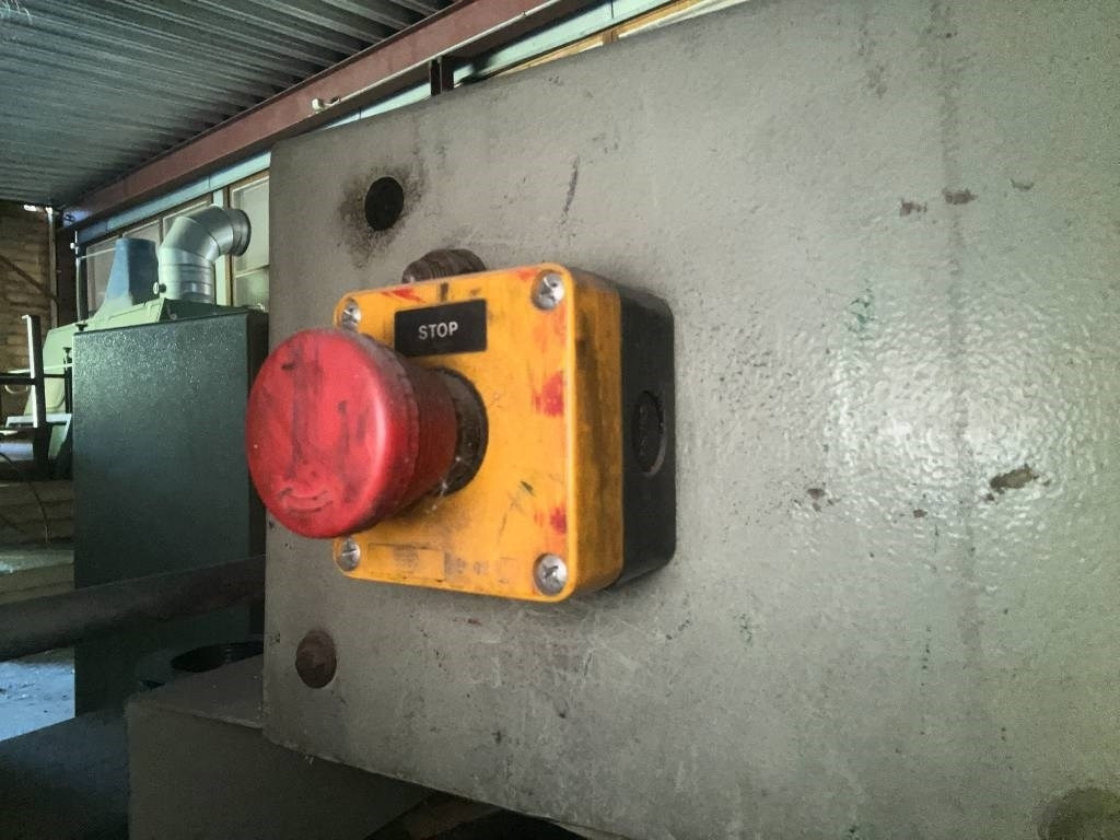 Annet SCM M3 Automatic multiblade rip saw - Utilaj pentru prelucrarea lemnului: Foto 4 Annet SCM M3 Automatic multiblade rip saw - Utilaj pentru prelucrarea lemnului: Foto 4
