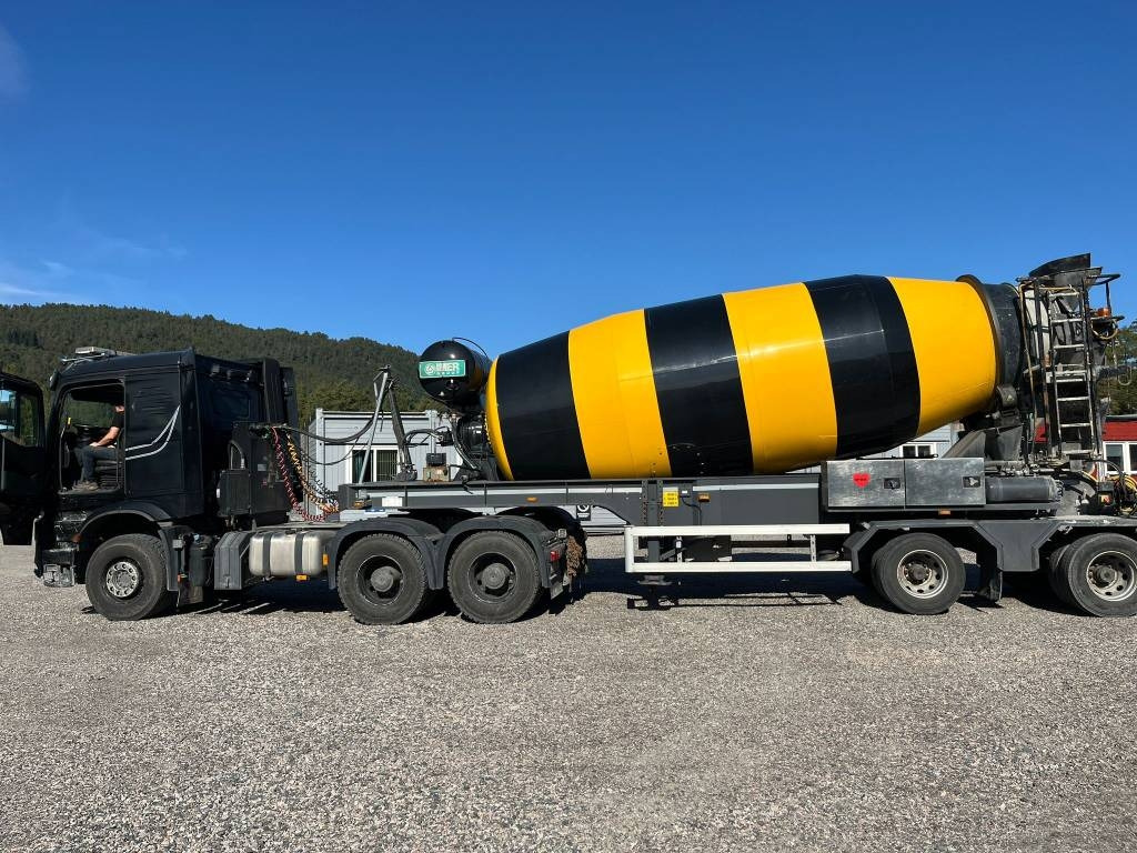Mercedes-Benz Arocs 6X4 AMT BT 220 semi-trailer concrete mixer - Cap tractor, Semiremorcă betonieră: Foto 1 Mercedes-Benz Arocs 6X4 AMT BT 220 semi-trailer concrete mixer - Cap tractor, Semiremorcă betonieră: Foto 1