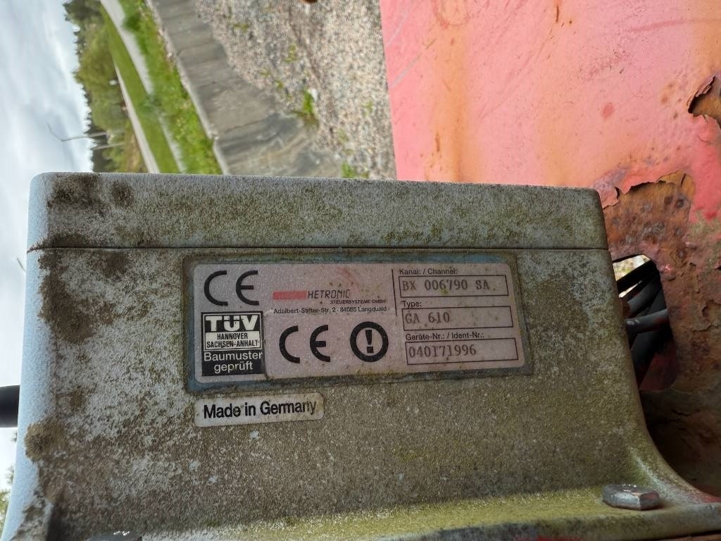 HMF 1323 K4D kran 13tm - Macara montată: Foto 3 HMF 1323 K4D kran 13tm - Macara montată: Foto 3