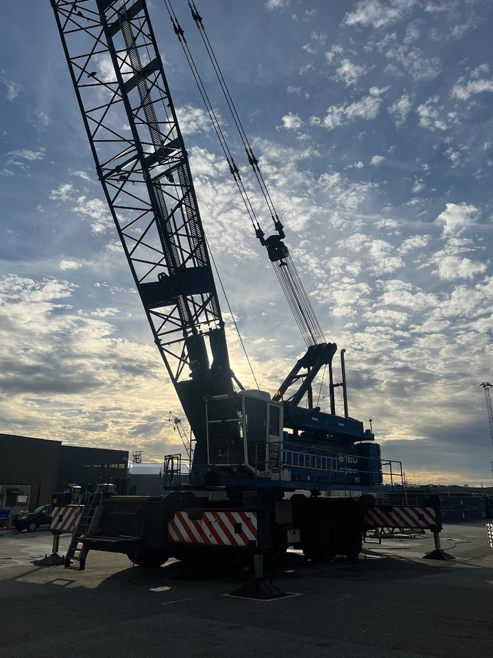 Sennebogen 6180 HDSL - Echipament portuar, Macara: Foto 4 Sennebogen 6180 HDSL - Echipament portuar, Macara: Foto 4