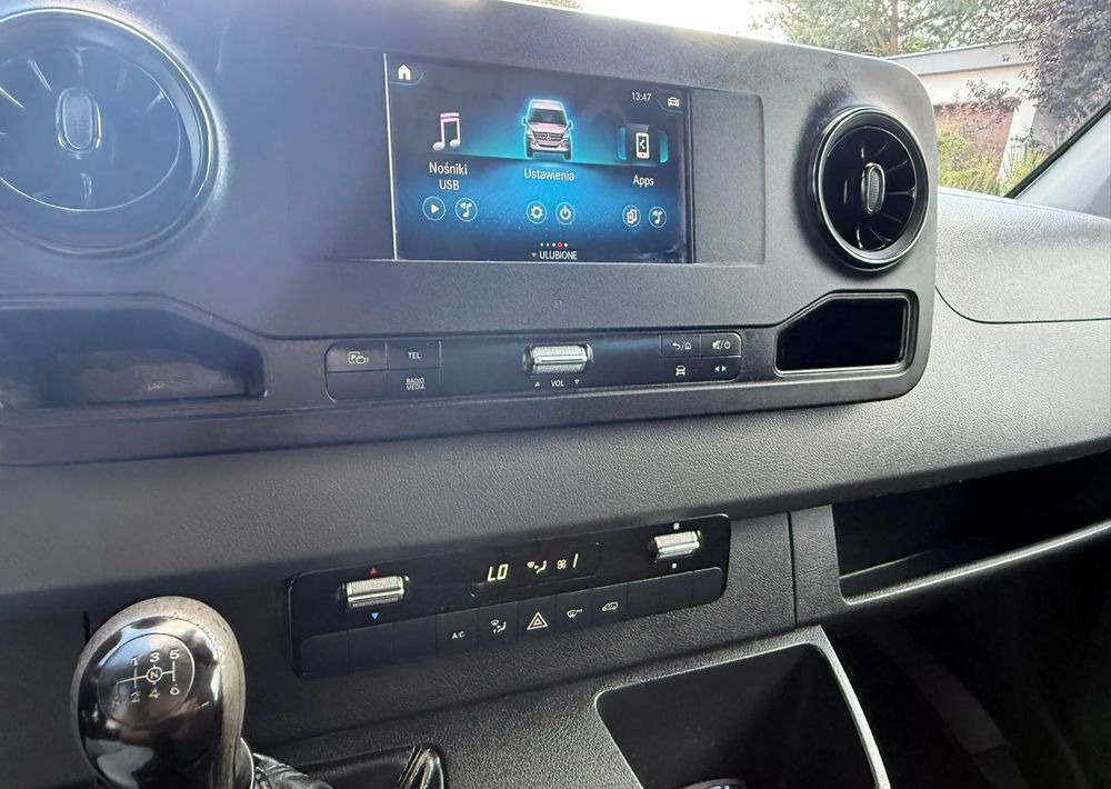 Autoutilitară cabină dublă Mercedes-Benz Sprinter 314 CDI: Foto 14 Autoutilitară cabină dublă Mercedes-Benz Sprinter 314 CDI: Foto 14