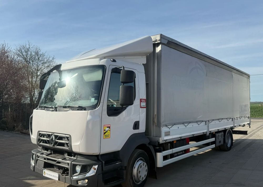 Renault D12 - Camion cu prelată: Foto 3 Renault D12 - Camion cu prelată: Foto 3