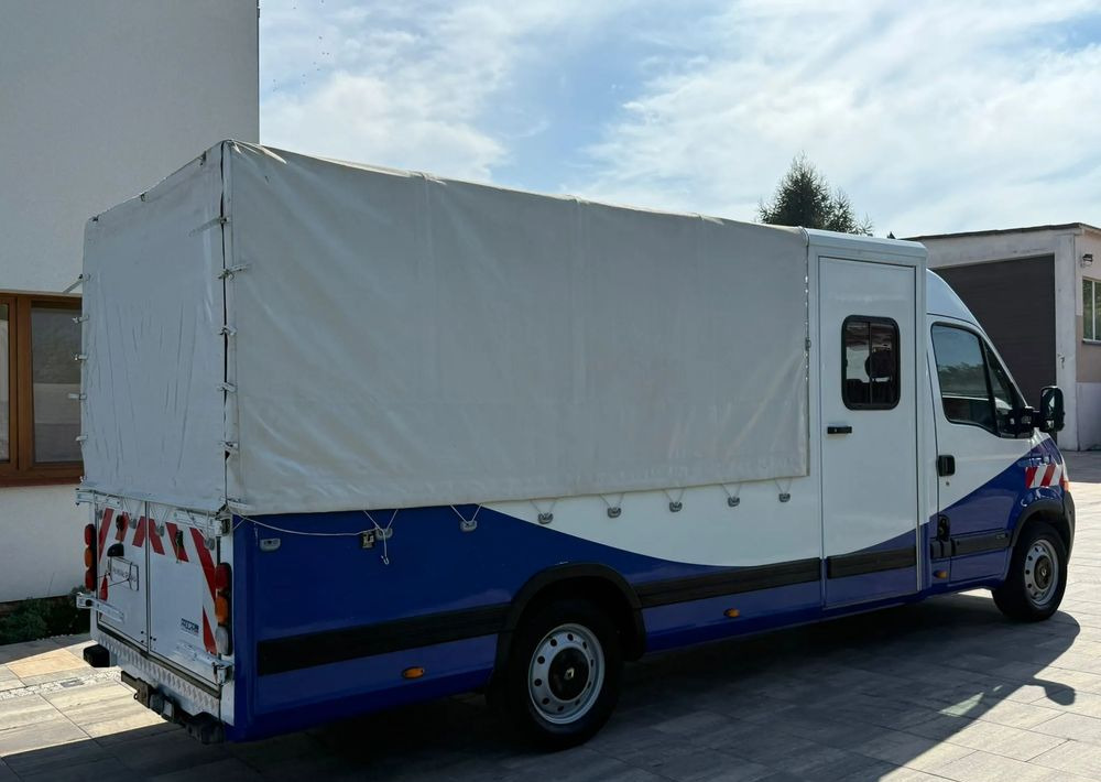 Autoutilitară cabină dublă Renault Master: Foto 6 Autoutilitară cabină dublă Renault Master: Foto 6