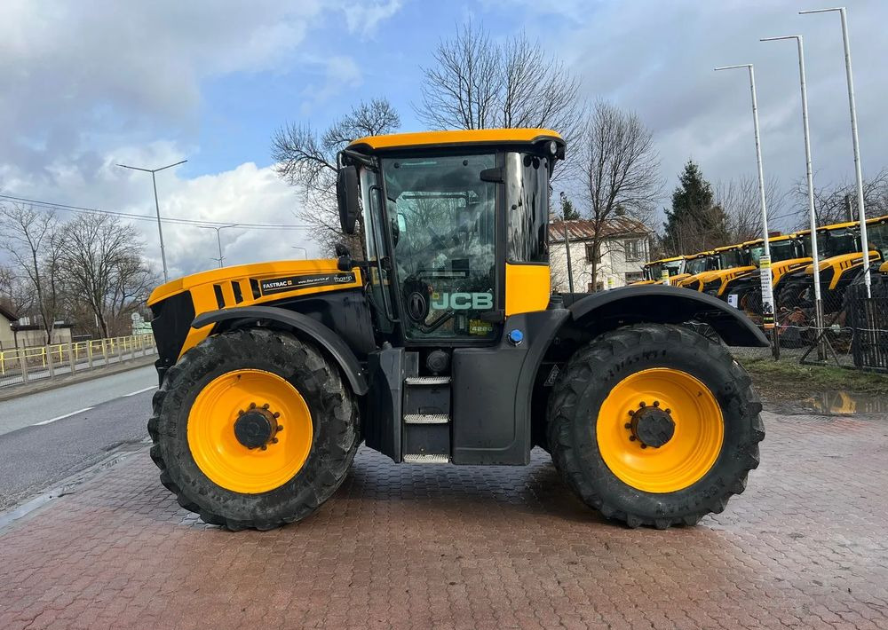JCB Fastrac 4220 - Tractor agricol: Foto 2 JCB Fastrac 4220 - Tractor agricol: Foto 2