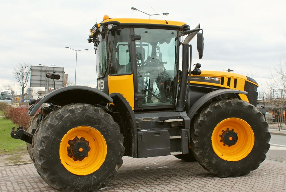 JCB Fastrac 4220 Trimble Autopilot - Tractor agricol: Foto 3 JCB Fastrac 4220 Trimble Autopilot - Tractor agricol: Foto 3