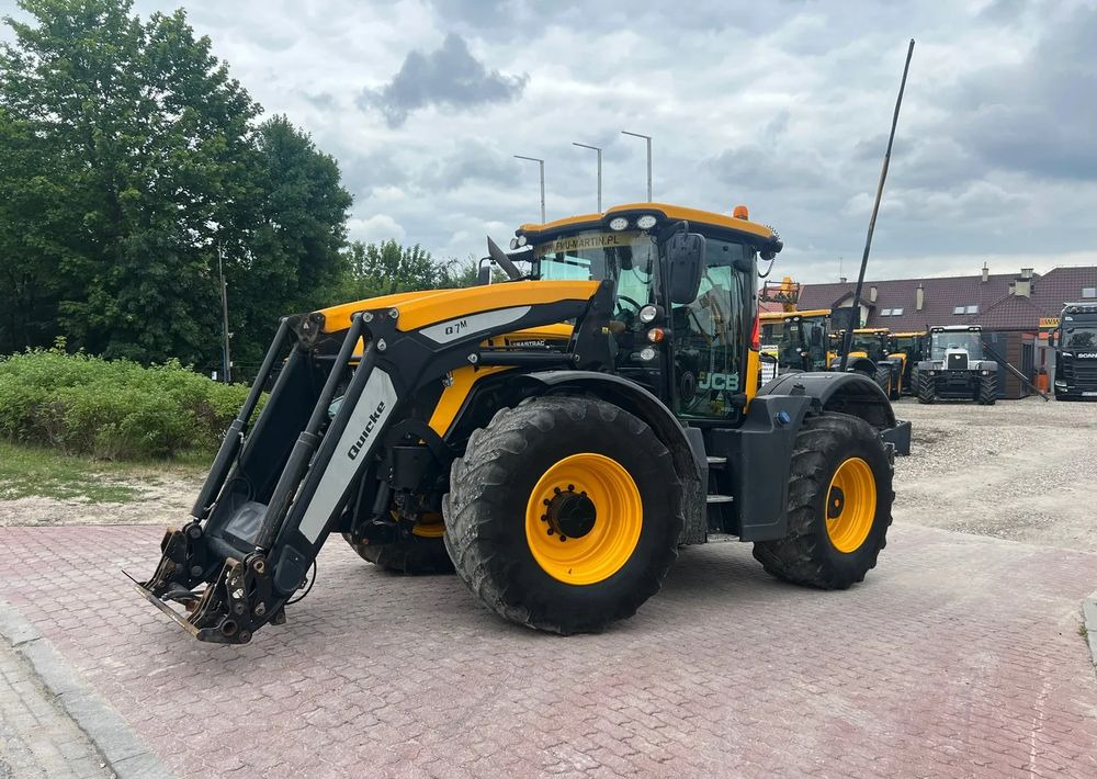JCBJ Fastrac 4220 |220KM| 2017ROK| - Tractor agricol: Foto 1 JCBJ Fastrac 4220 |220KM| 2017ROK| - Tractor agricol: Foto 1