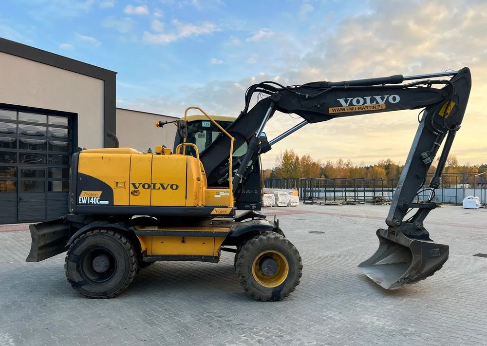 Volvo EW 140C | ROTOTILT - Excavator pe roţi: Foto 2 Volvo EW 140C | ROTOTILT - Excavator pe roţi: Foto 2