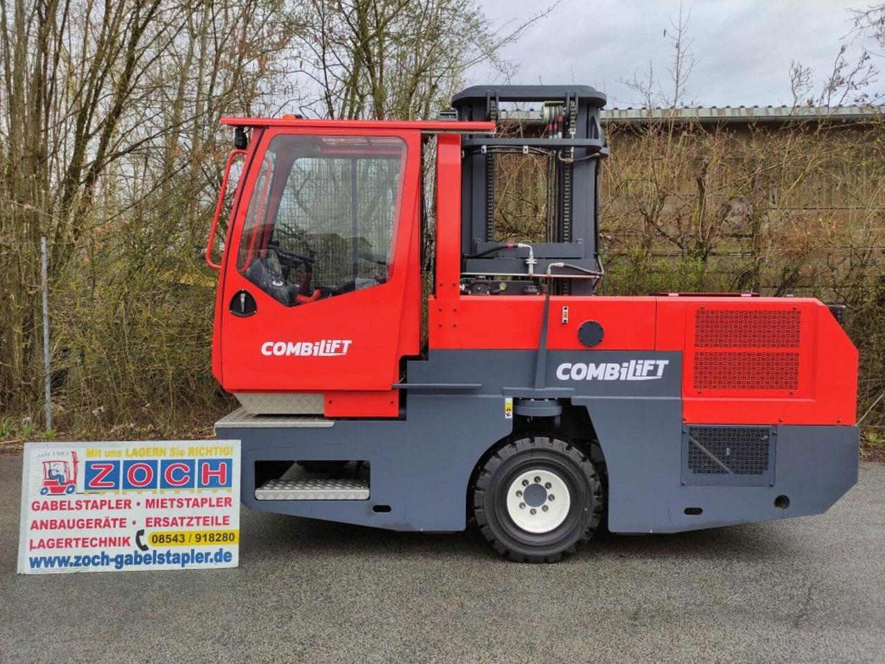 Combilift C6000SL - Stivuitor lateral: Foto 1 Combilift C6000SL - Stivuitor lateral: Foto 1