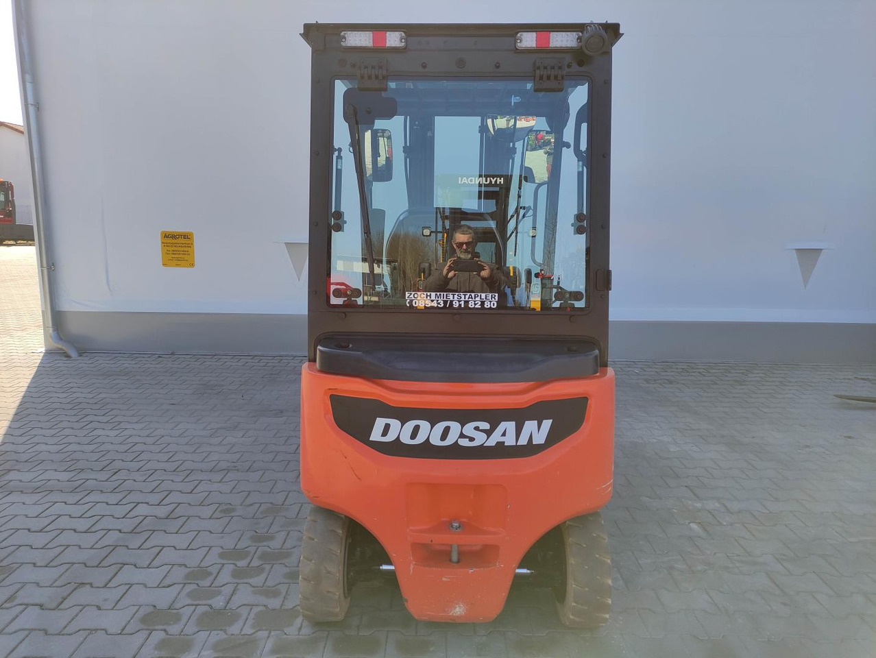 Doosan B20X-7 (Plus) - Electrostivuitor: Foto 4 Doosan B20X-7 (Plus) - Electrostivuitor: Foto 4