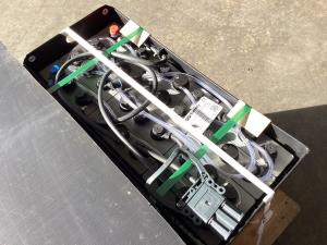 Eternity 24V 3 PZS 375 (NEU) - Acumulator: Foto 1 Eternity 24V 3 PZS 375 (NEU) - Acumulator: Foto 1