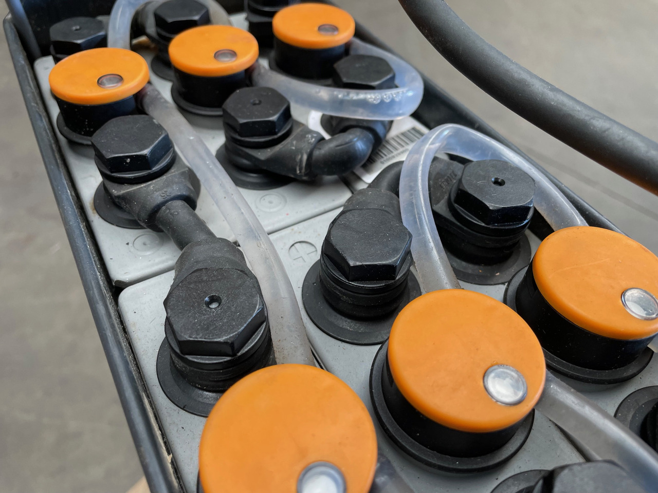 Exide 24 Volt I 2EPzB 200 - Acumulator pentru Stivuitor: Foto 3 Exide 24 Volt I 2EPzB 200 - Acumulator pentru Stivuitor: Foto 3