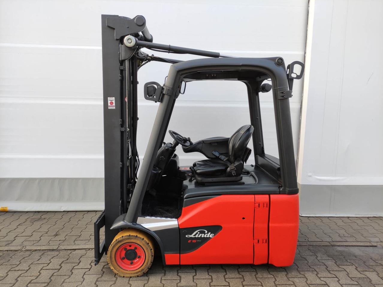 Linde E16-02-386-EVO - Electrostivuitor: Foto 1 Linde E16-02-386-EVO - Electrostivuitor: Foto 1