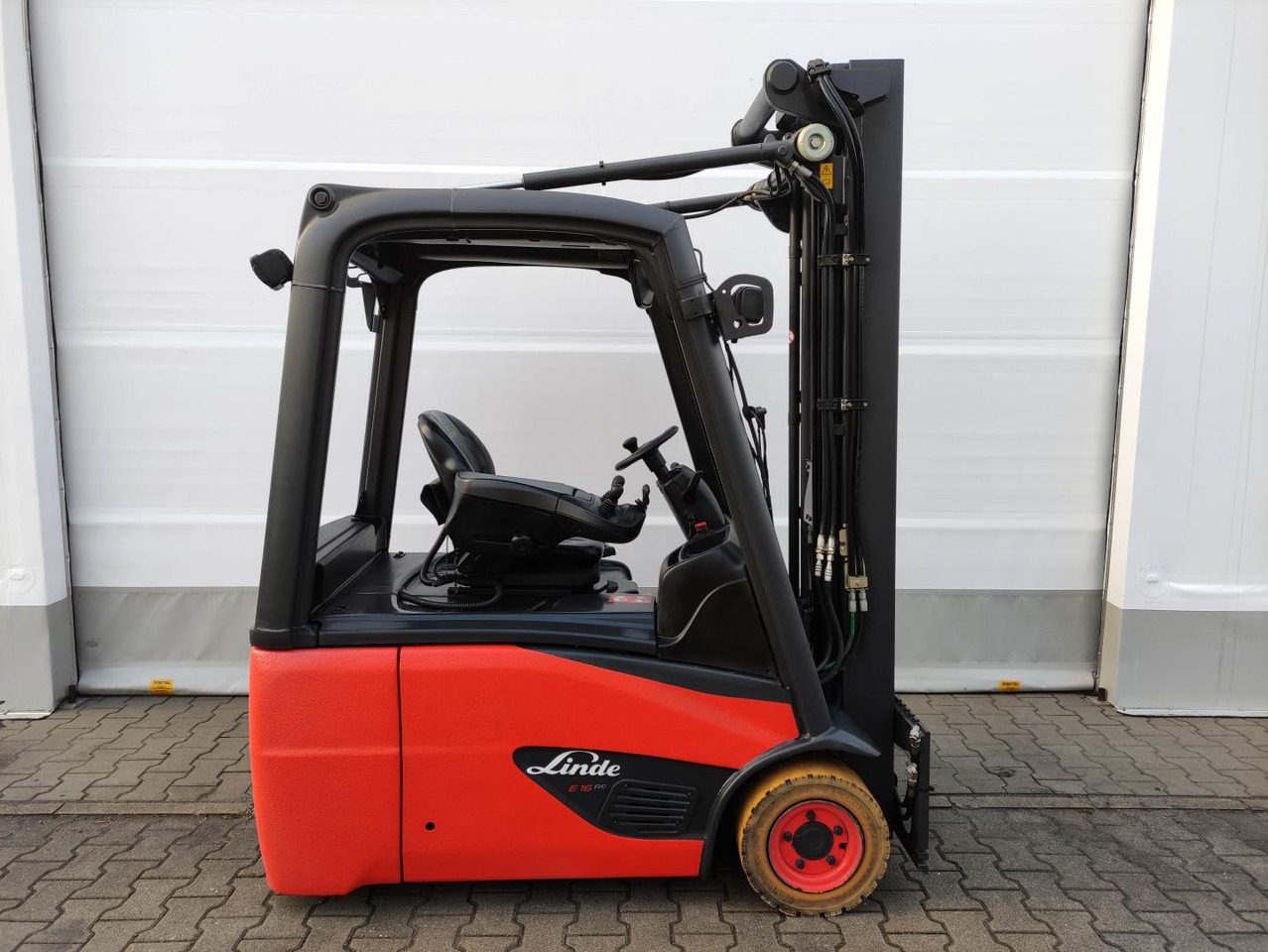 Linde E16-02-386-EVO - Electrostivuitor: Foto 2 Linde E16-02-386-EVO - Electrostivuitor: Foto 2