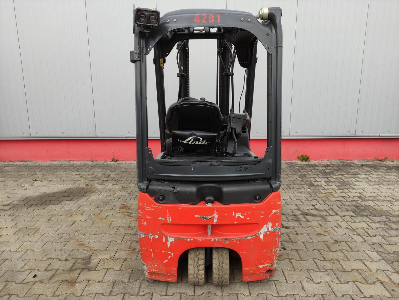 Linde E16-02-386-EVO - Electrostivuitor: Foto 4 Linde E16-02-386-EVO - Electrostivuitor: Foto 4