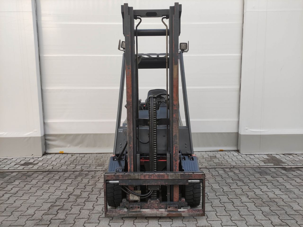 Linde E30-336-03 (LACK NEU) - Electrostivuitor: Foto 3 Linde E30-336-03 (LACK NEU) - Electrostivuitor: Foto 3